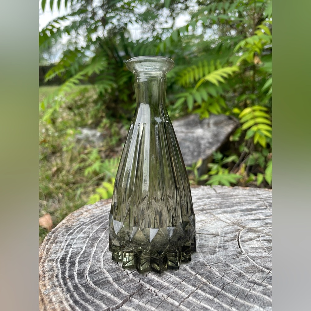 Glass Vase - Picture 4 of 10